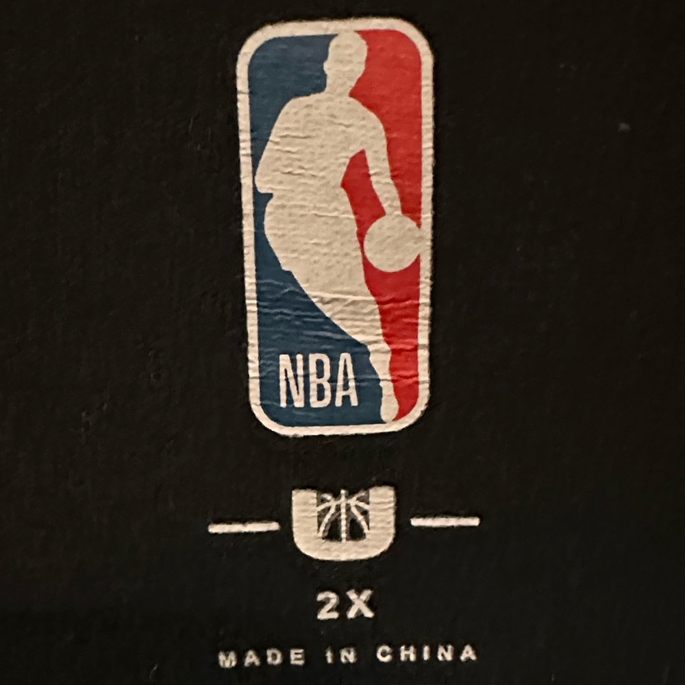 Golden state warriors black shirt. - Picture 3 of 3